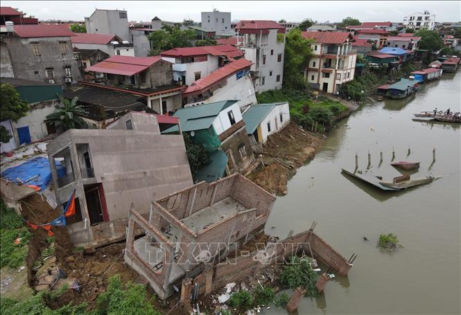 Khảo sát, đánh giá hiện trạng, đề xuất giải pháp xử lý sạt lở bờ đê sông Cầu