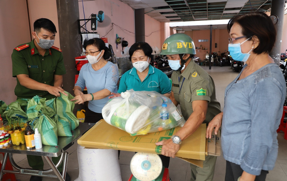 Rác thải sinh hoạt ở các thành phố lớn đang ở mức báo động - Thực trạng và giải pháp khắc phục