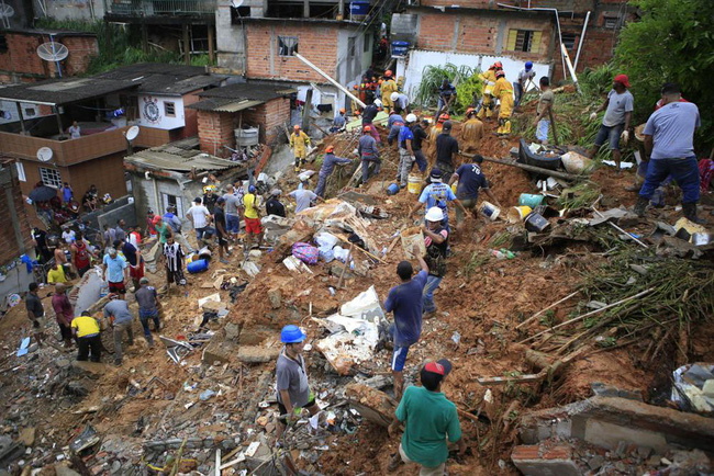 Brazil: Biến đổi khí hậu và đô thị hoá là tác nhân gây ra bão lũ