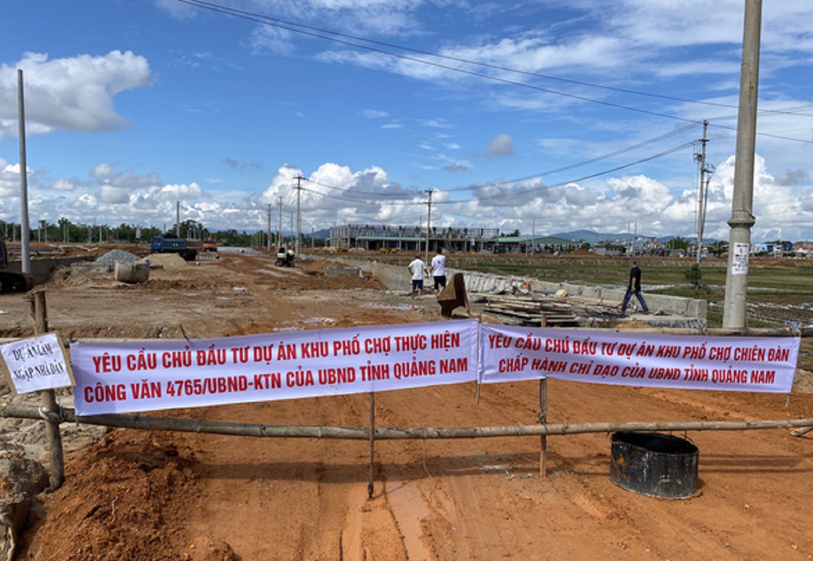 Quảng Nam: Hàng trăm hộ dân cầu cứu chính quyền vì bị ảnh hưởng bởi Dự án phố chợ Chiên Đàn