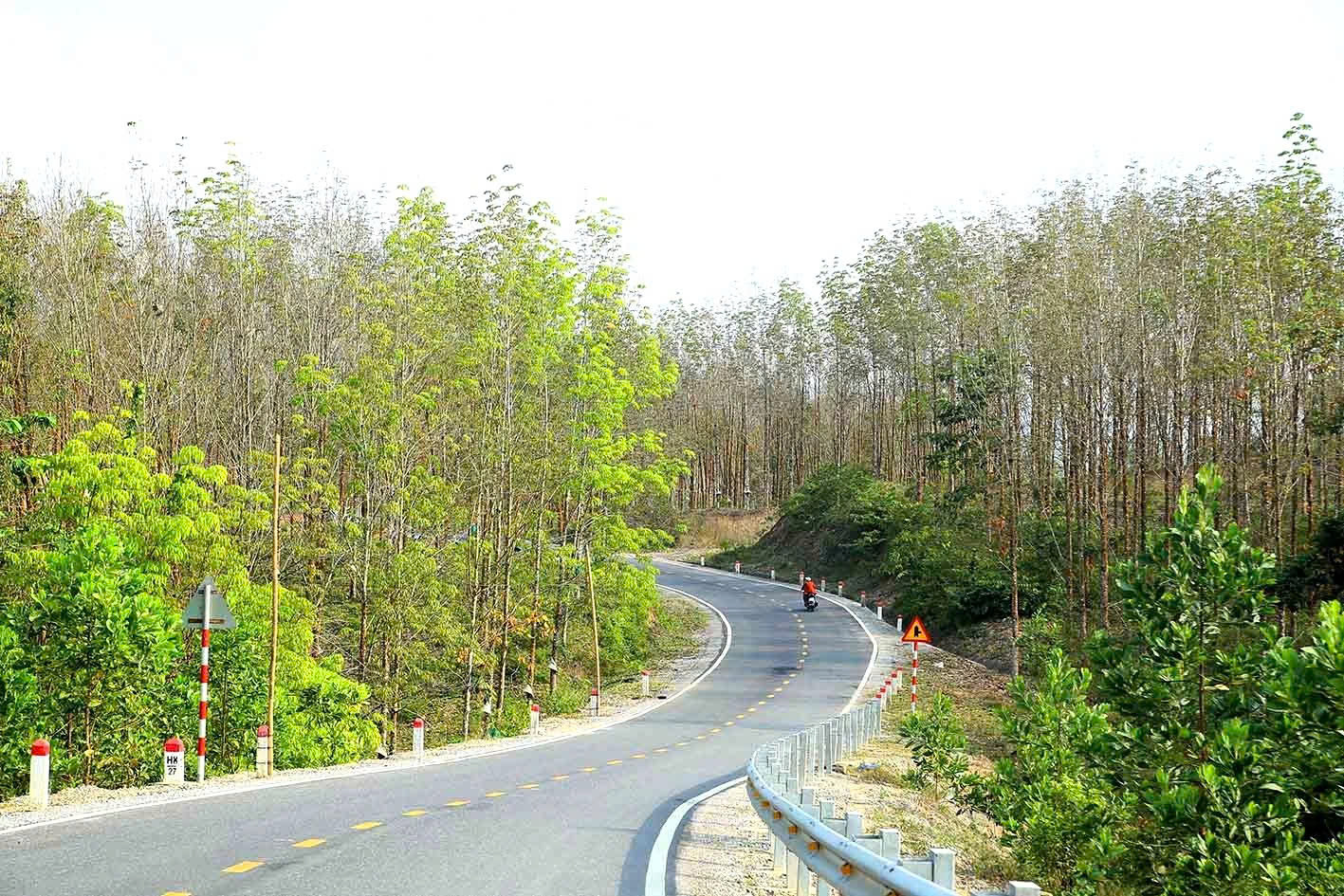 Bộ Xây dựng công bố kết thúc tình huống khẩn cấp về thiên tai trên đường Trường Sơn Đông