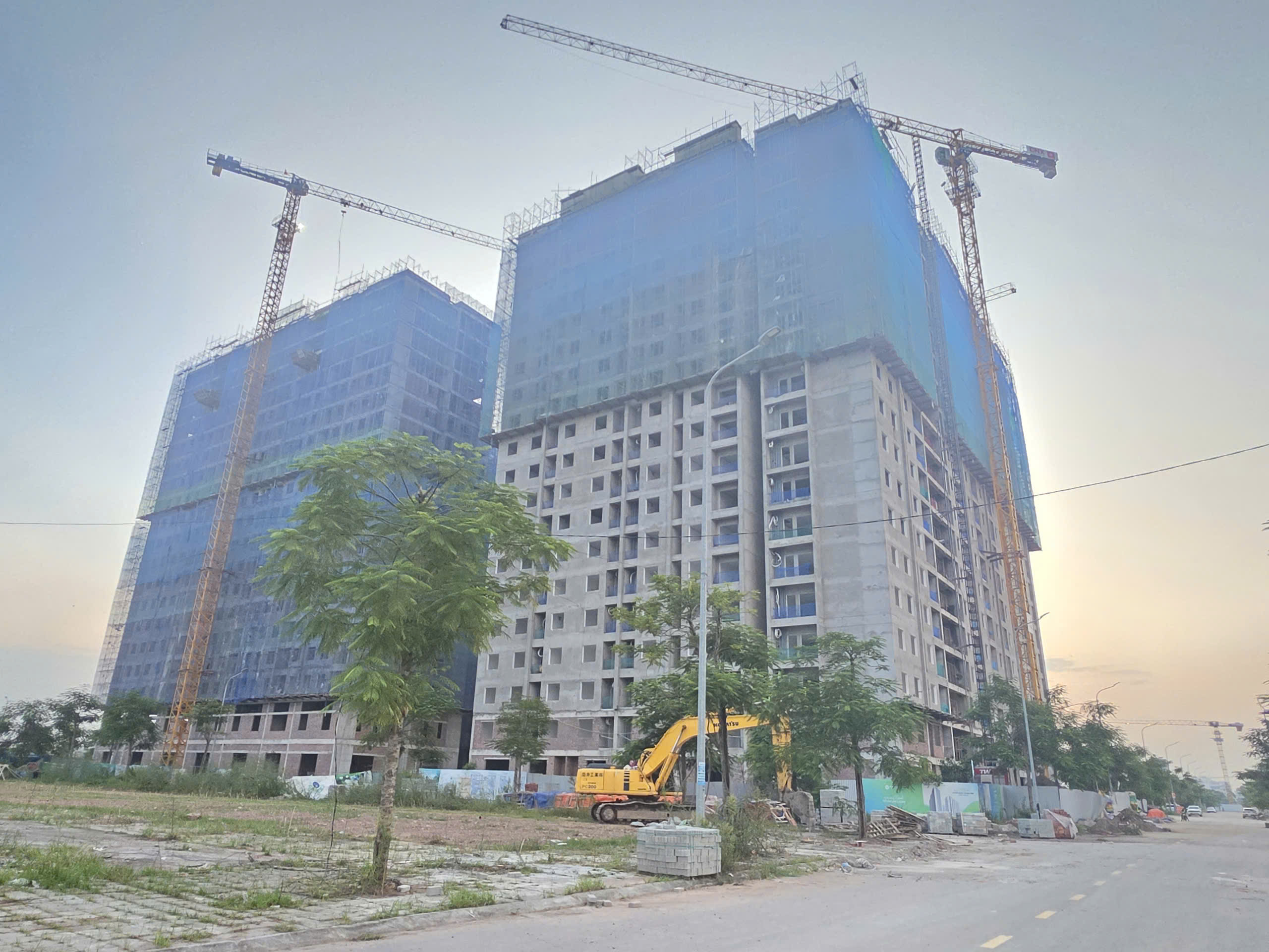 Bắc Ninh: Tại công trình xây dựng, xe tự chế rơi từ tầng 19, một người bị tử vong tại chỗ