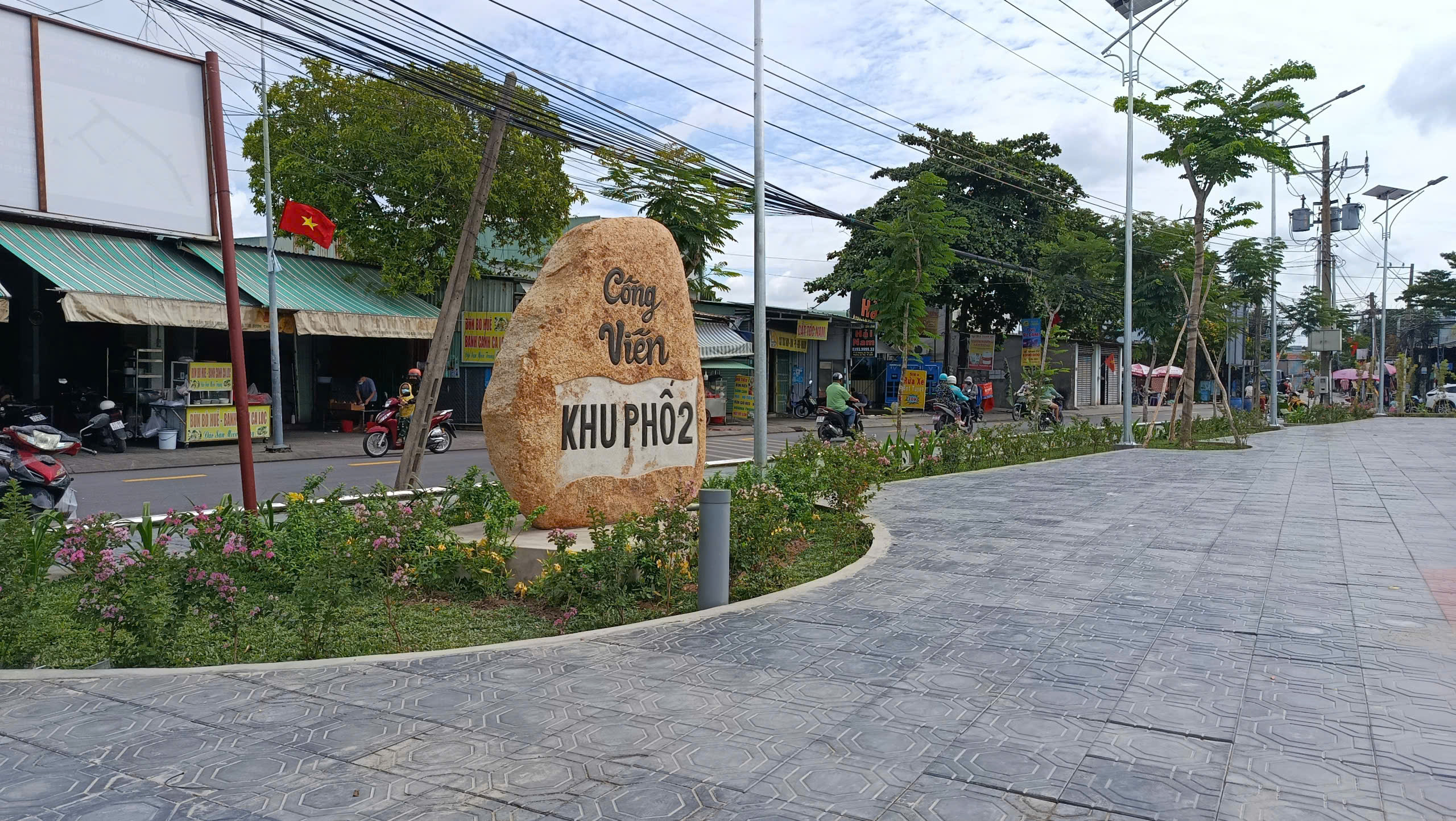 TP.HCM: Phường An Phú khánh thành Hoa viên Khu phố 2
