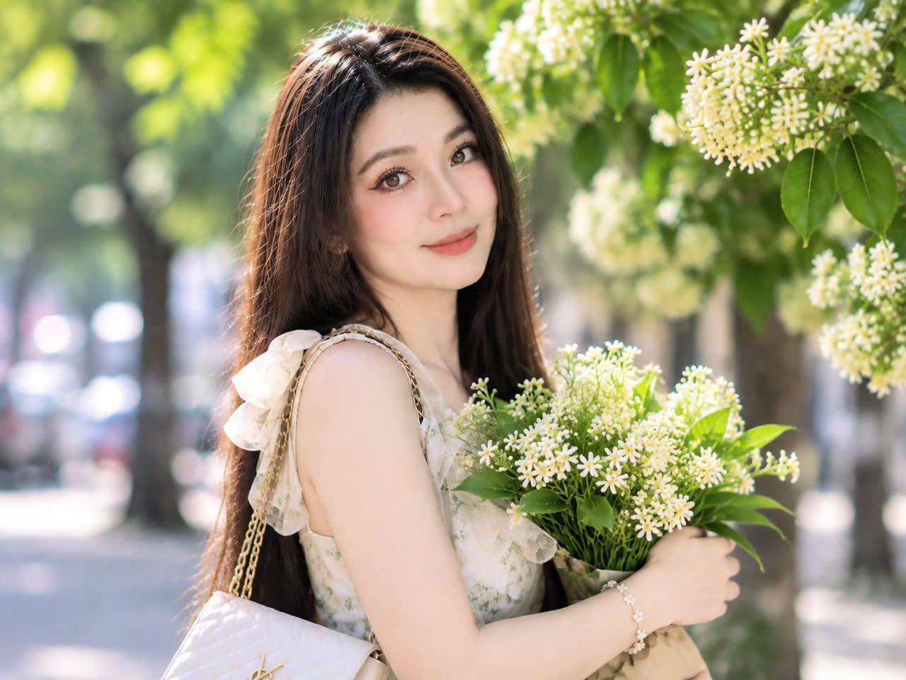 Hương hoa sữa- một phần của tâm hồn Hà Nội