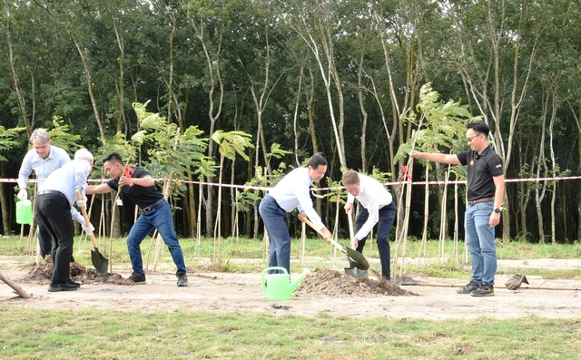 Lan tỏa cảm hứng đầu tư xanh và phát triển bền vững