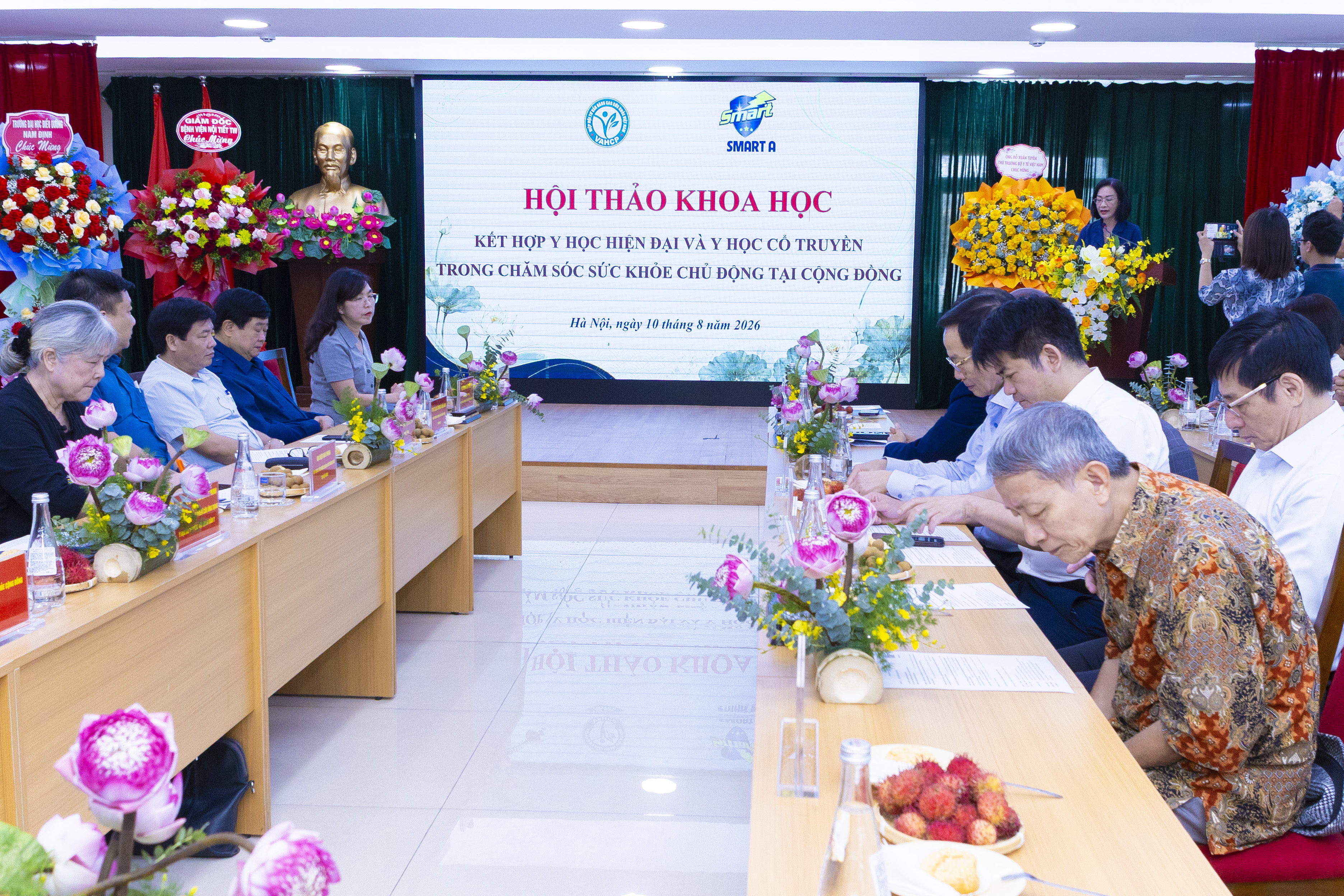 Khoa học công nghệ mở hướng mới trong kết hợp y học hiện đại và y học cổ truyền