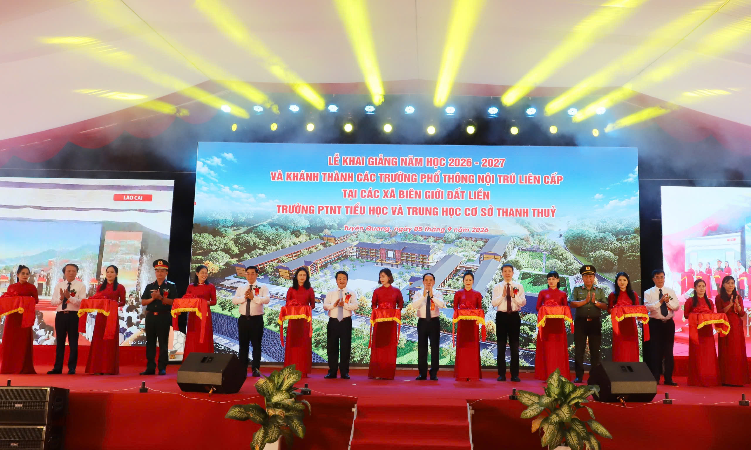 Tuyên Quang: Khai giảng và khánh thành Trường Phổ thông nội trú liên cấp tại xã biên giới Thanh Thủy