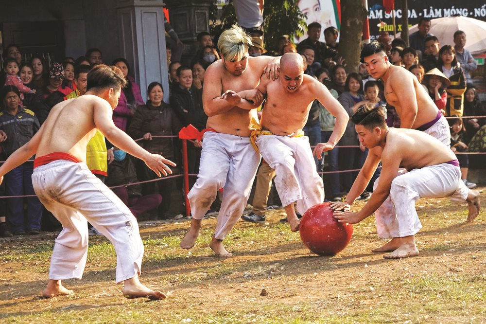 Rong chơi cùng Tết...