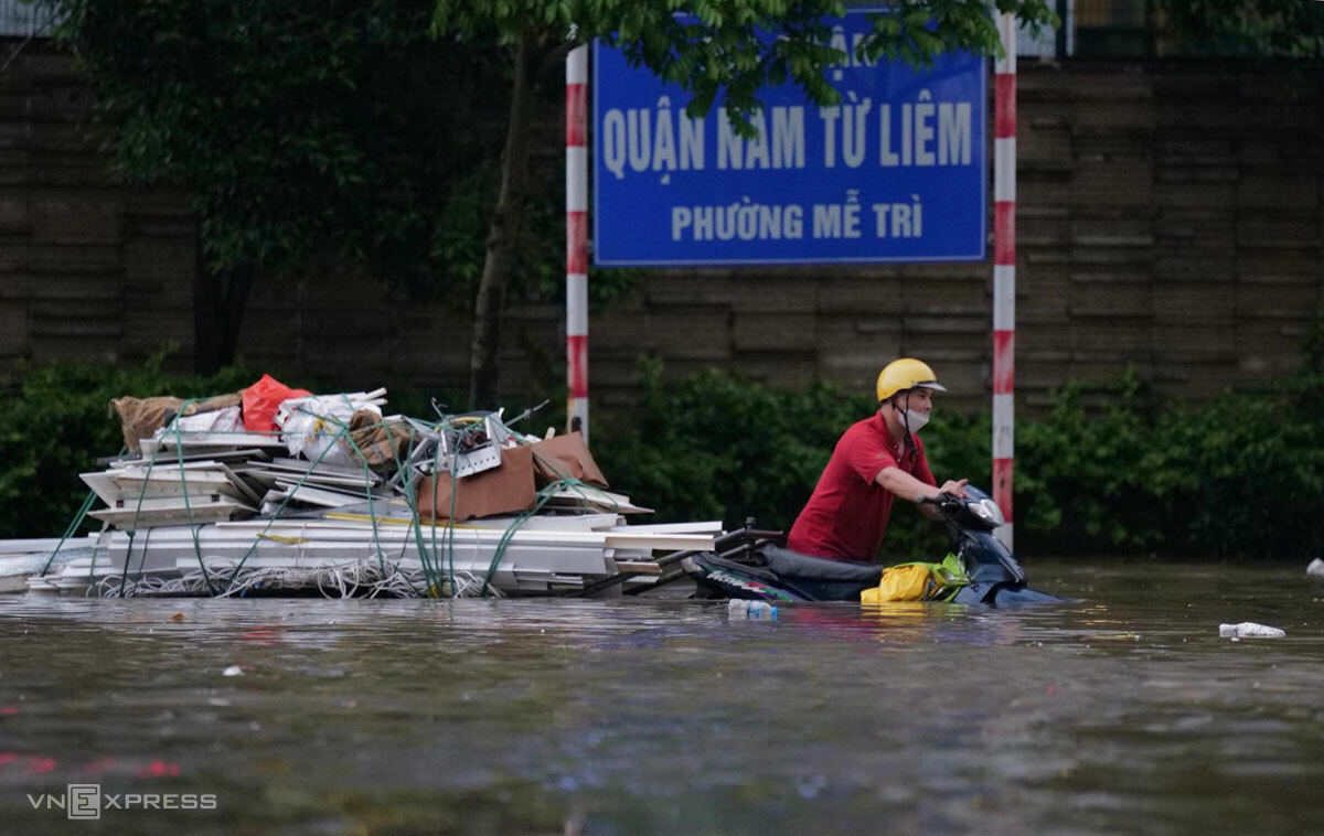 Giải pháp giảm thiểu ngập úng đô thị - góc nhìn từ quản lý cao độ nền và thoát nước mặt