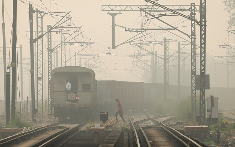 Thủ đô New Delhi của Ấn Độ đóng cửa toàn bộ trường học do ô nhiễm không khí nghiêm trọng