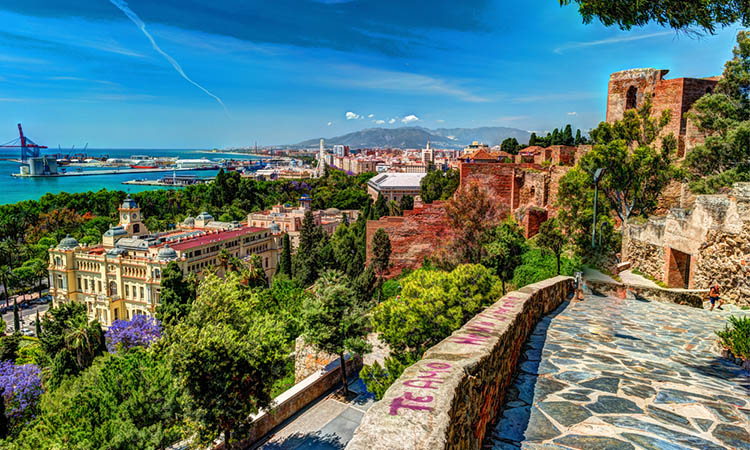 Malaga - Đô thị lâu đời nhất châu Âu