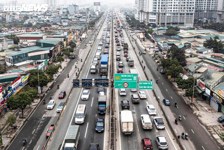 Đề xuất tổ chức 3 làn xe trên Vành đai 3 trên cao, bỏ làn dừng khẩn cấp