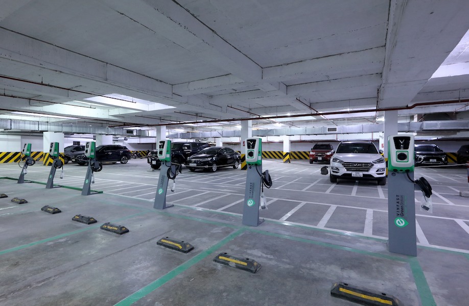 Đề xuất bổ sung quy định chống ngập, bảo đảm an toàn sạc điện trong công trình dân dụng