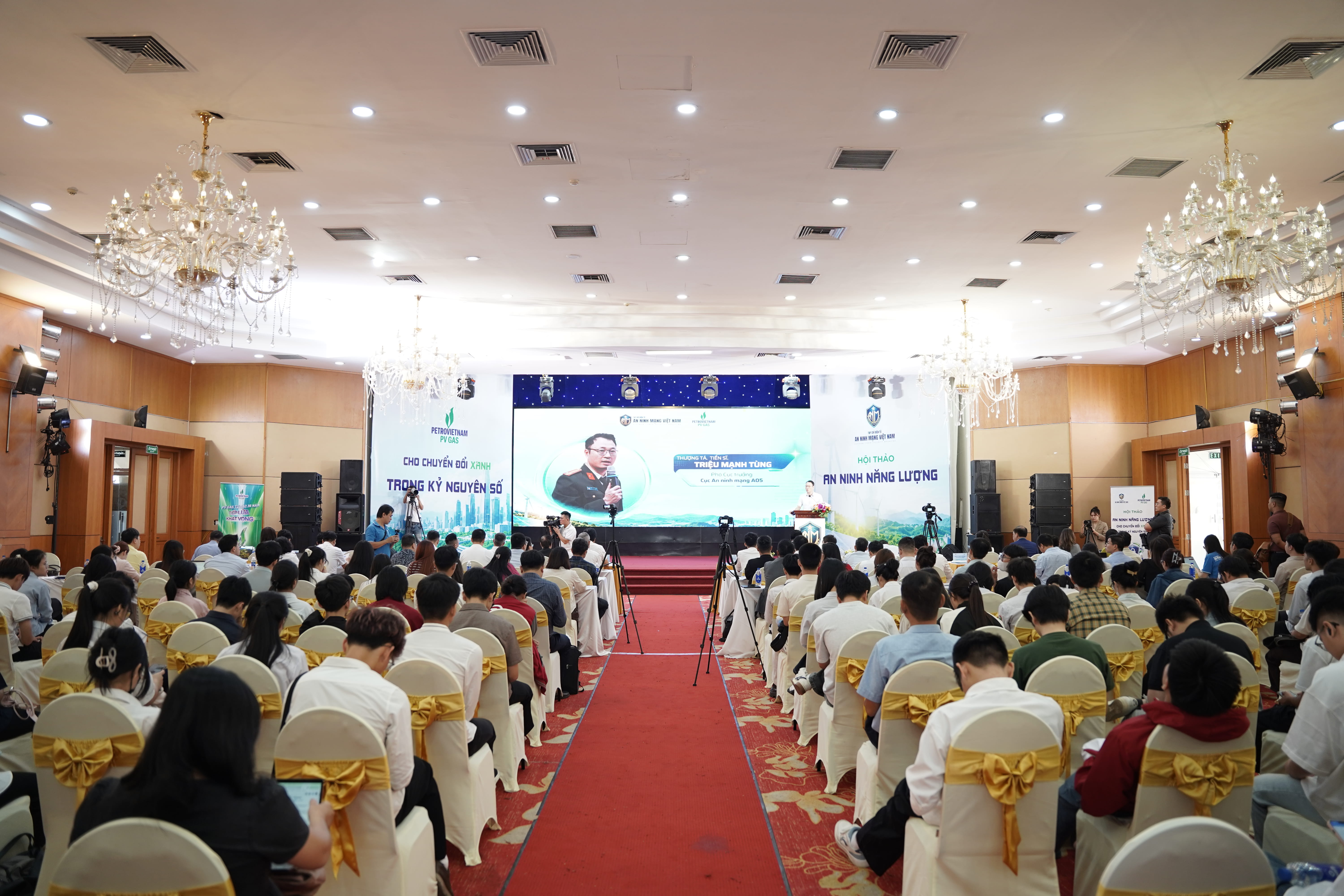 Bảo đảm an ninh năng lượng trong kỷ nguyên số: Yêu cầu bảo vệ hạ tầng trọng yếu gắn với chuyển đổi xanh