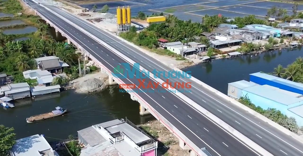 Cao tốc Hậu Giang – Cà Mau: Nhiều gói thầu chậm tiến độ, dự toán phải giảm 292 tỷ đồng