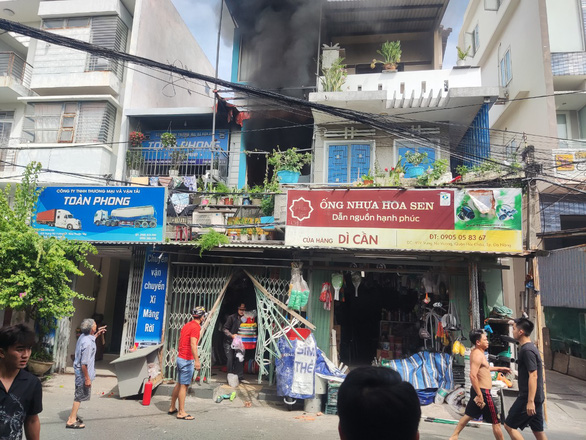  Đà Nẵng: Cháy nhà, 3 mẹ con tử vong thương tâm