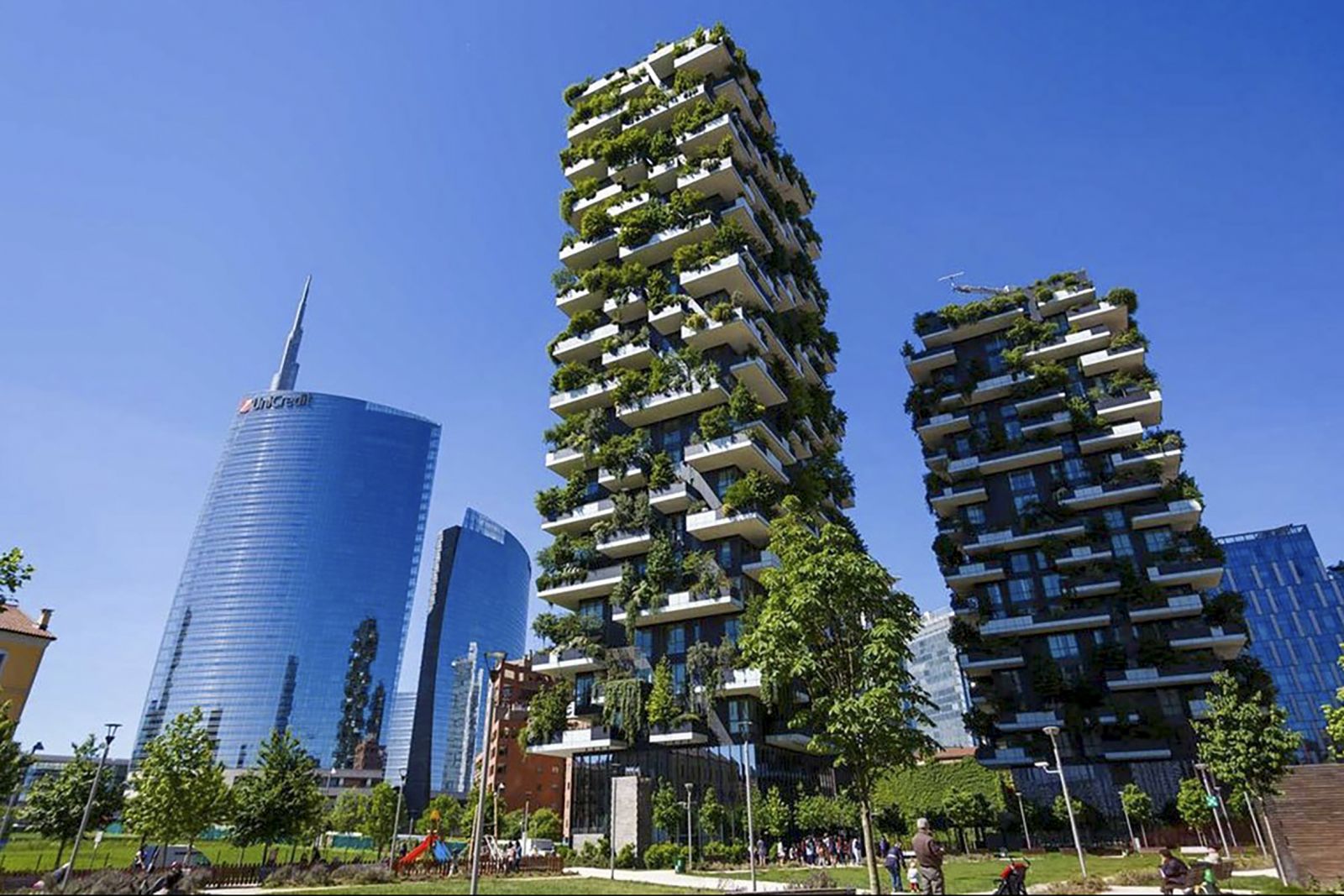 Định hướng tiến trình phát triển chung cư cao tầng xanh - sinh thái nội đô