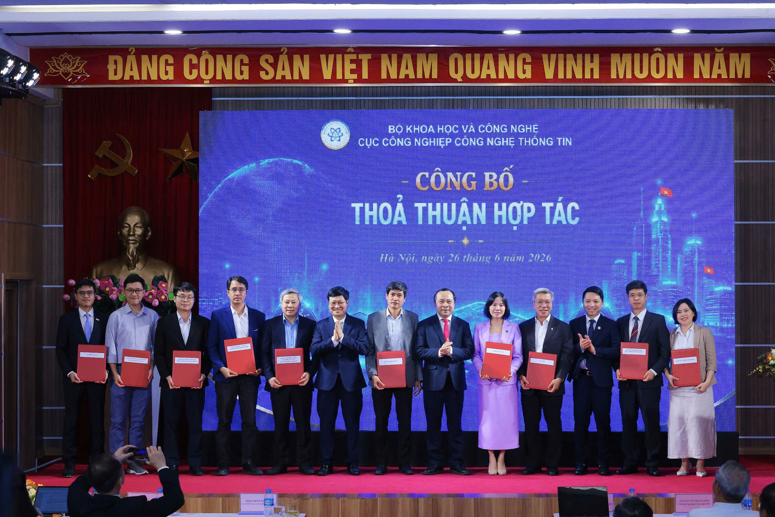 Bước tiến mới trong phát triển công nghiệp bán dẫn Việt Nam