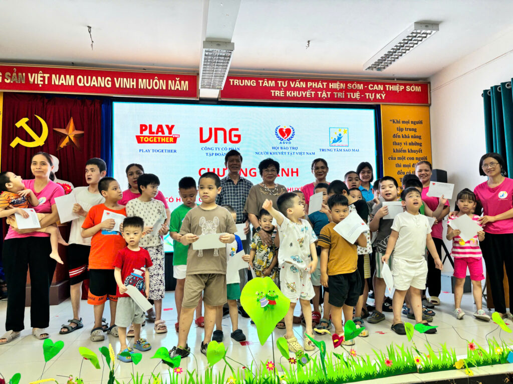 Chắp cánh ước mơ cho trẻ mồ côi từ chương trình "Hoa dâng Bác"