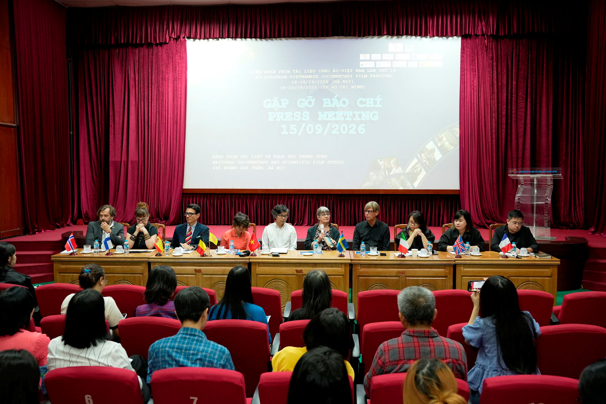 Điện ảnh tài liệu Việt Nam và châu Âu cùng kể chuyện về cuộc sống