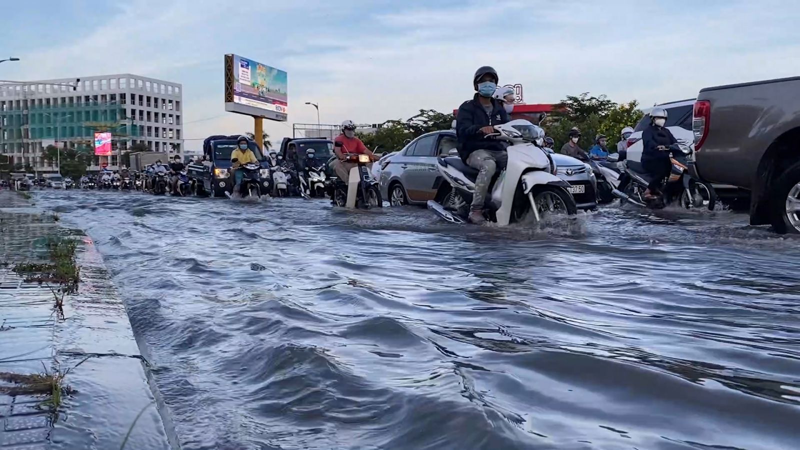 Quản trị nguồn nước để ĐBSCL không chìm trong tương lai 