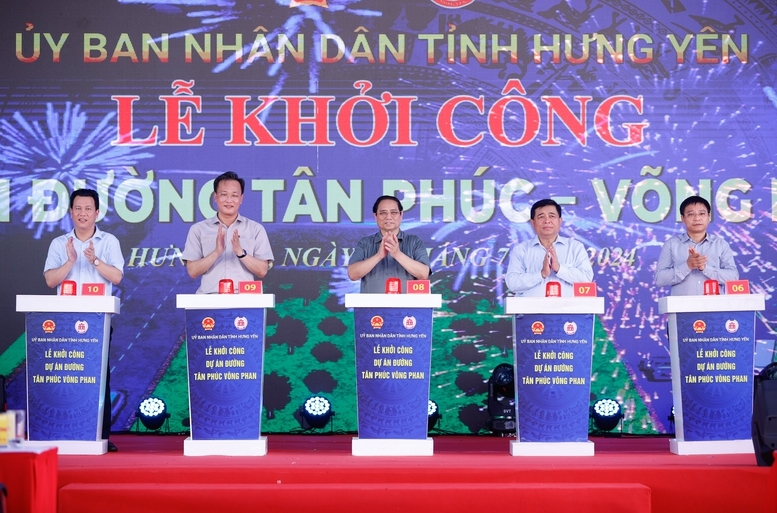 Thủ tướng Phạm Minh Chính dự lễ khánh thành và khởi công 2 dự án giao thông tại Hưng Yên