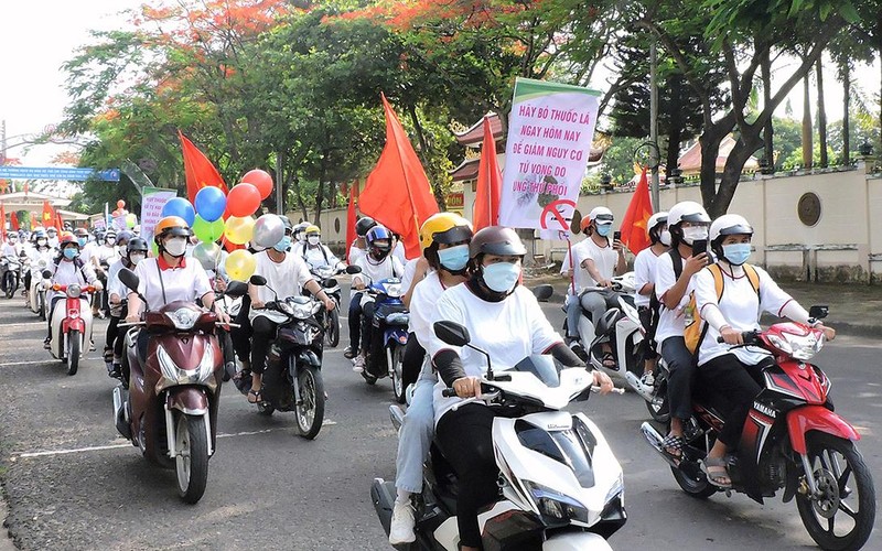 Cần giải pháp mạnh giảm tác hại của rượu, bia và thuốc lá đối với sức khỏe